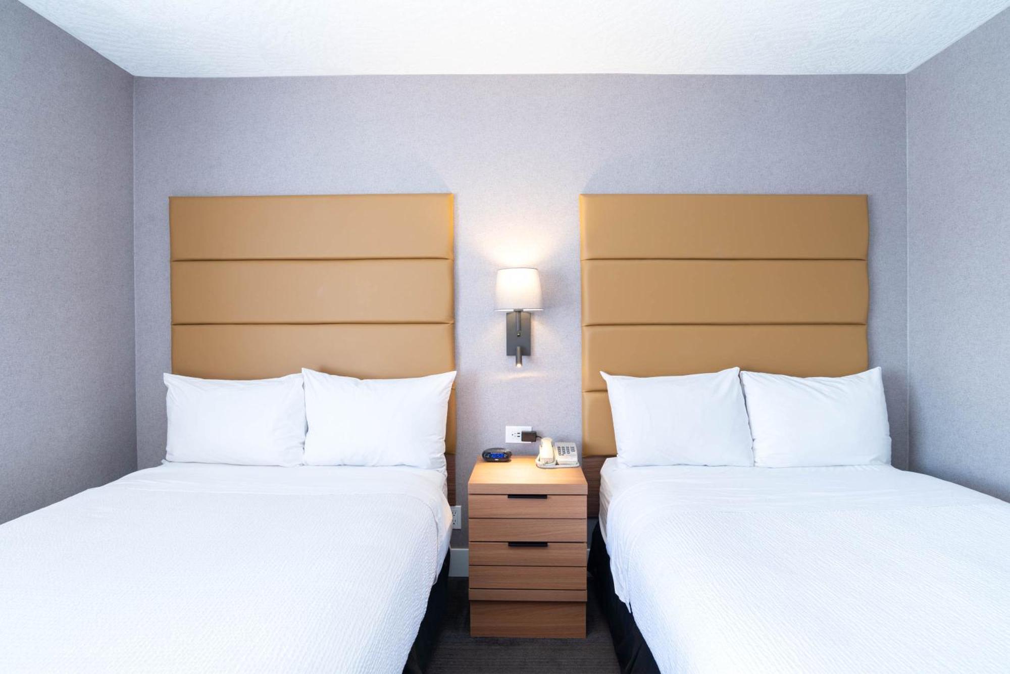 Sandman Hotel 3*
